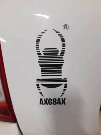 Naklejka z grafiką i kodem Travel Bug. Na samochód, motocykl ...