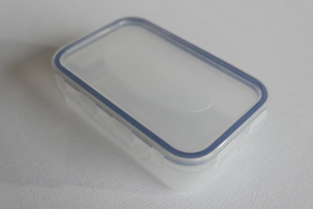 Pojemnik 300 ml klipsiak