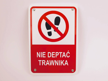 Tabliczka Nie Deptać Trawnika - maskowanie 